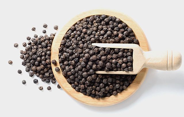 Sử dụng hạt tiêu đen đuổi chuột