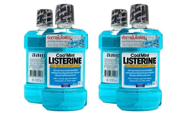 Tự chế thuốc đuổi gián với Listerine