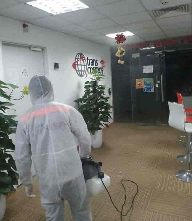 thi công phun thuốc khử trùng 2