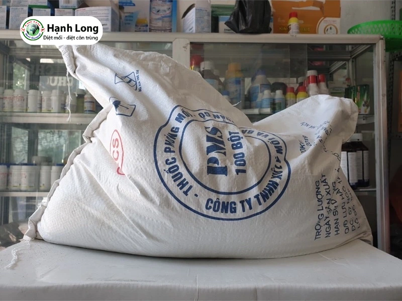 diệt mối tủ quần áo